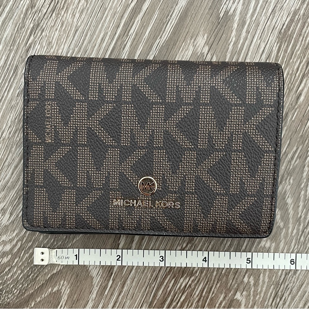 MICHAEL KORS Signature Logo Wallet